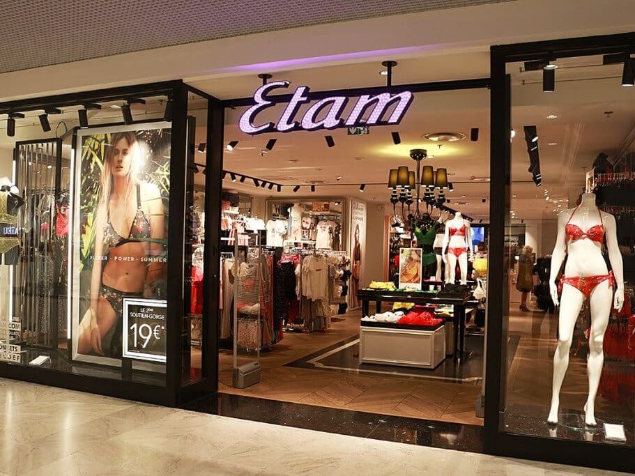 etam-un-magasin-ultra-connecte-pour-fluidifier-experience-magasin