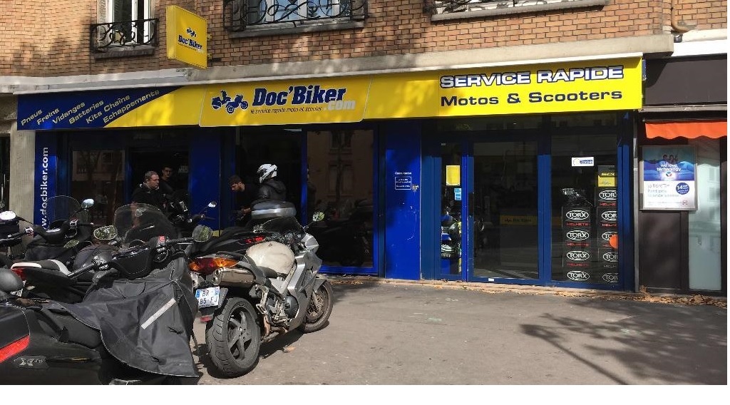 [Parole aux commerçants] Jonathan de Doc’Biker Paris 15 : « Nous mettons le client au centre et refusons l’échec »